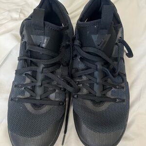Nike Black Men's Athletic Shoes size 9